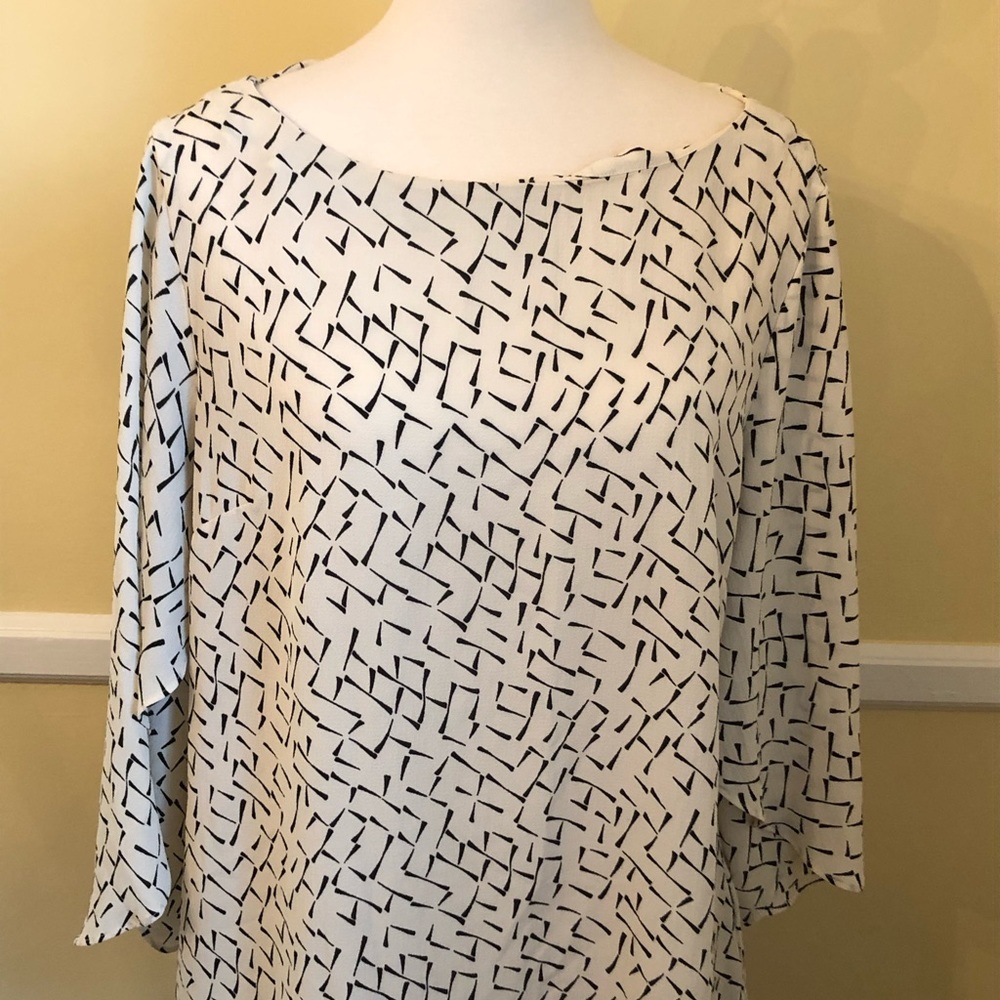 Banana Republic Factory Women’s blouse